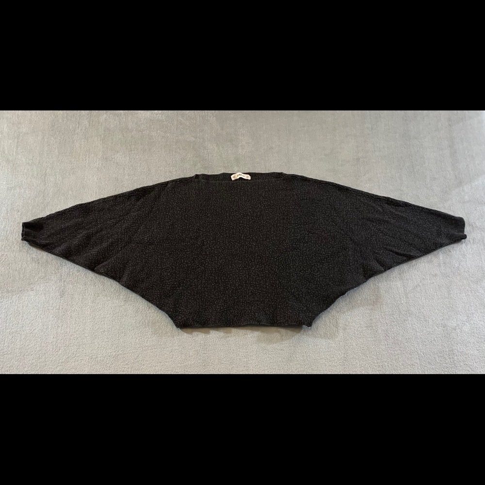Zara Knit Crop Sweater Soft and Stretchy Material